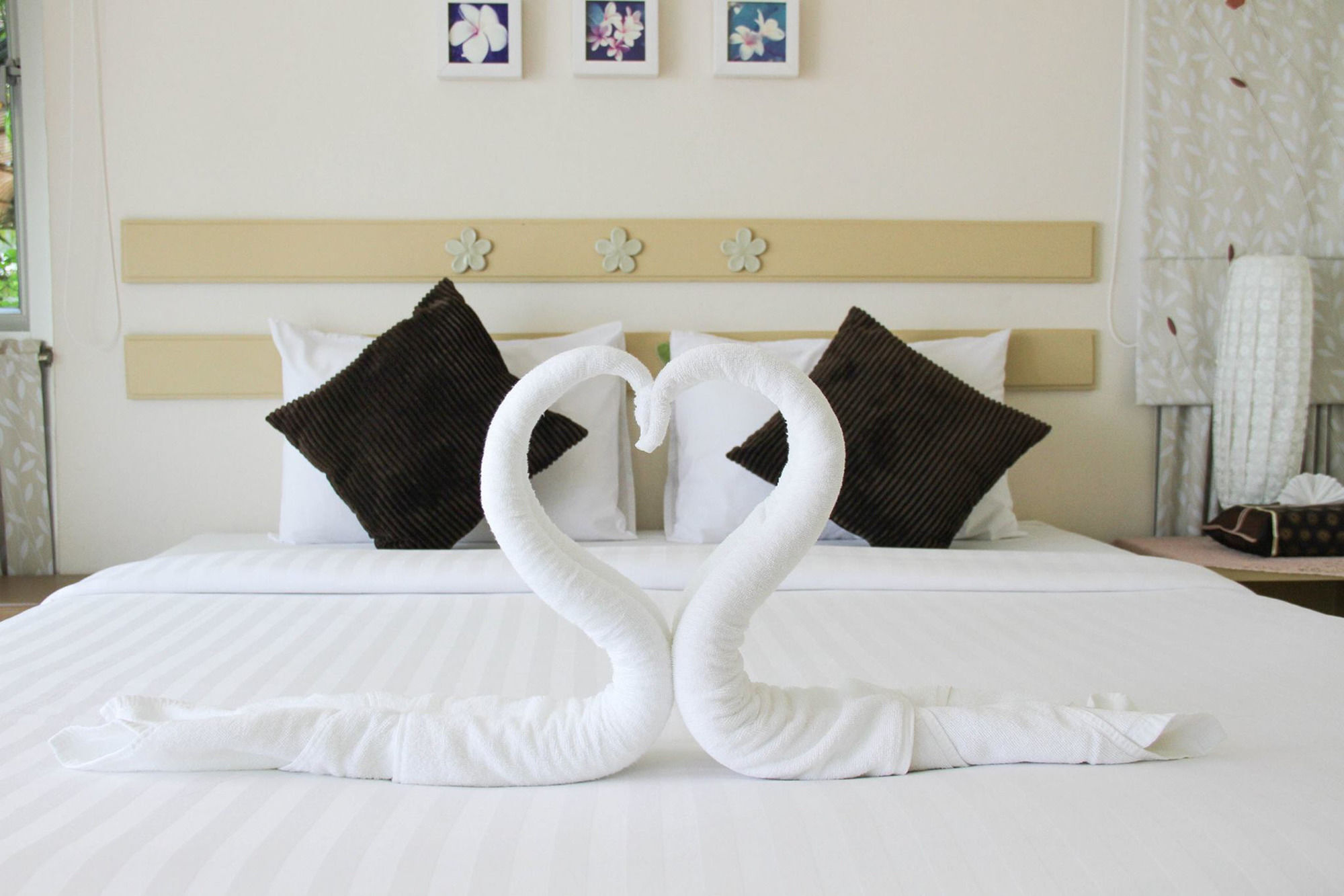 Chez Nous Boutique Resort Банхатчао-Самран Экстерьер фото